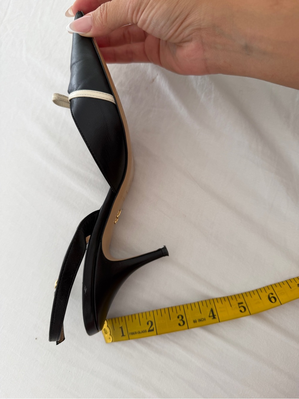 Salvatore Ferragamo Black Leather Pointed Slingback Pumps with Cream Bow - Picture 8 of 8